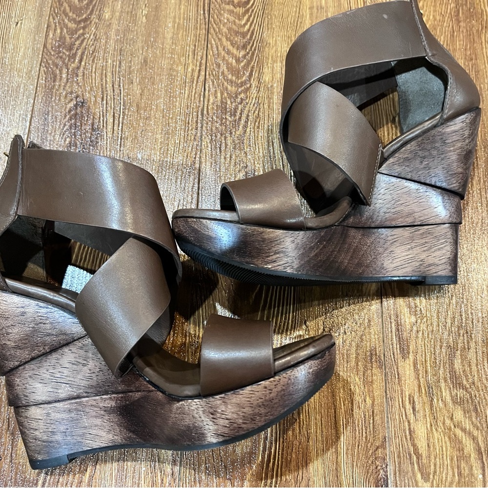 Diane von Furstenberg Opal Wedge Sandal
